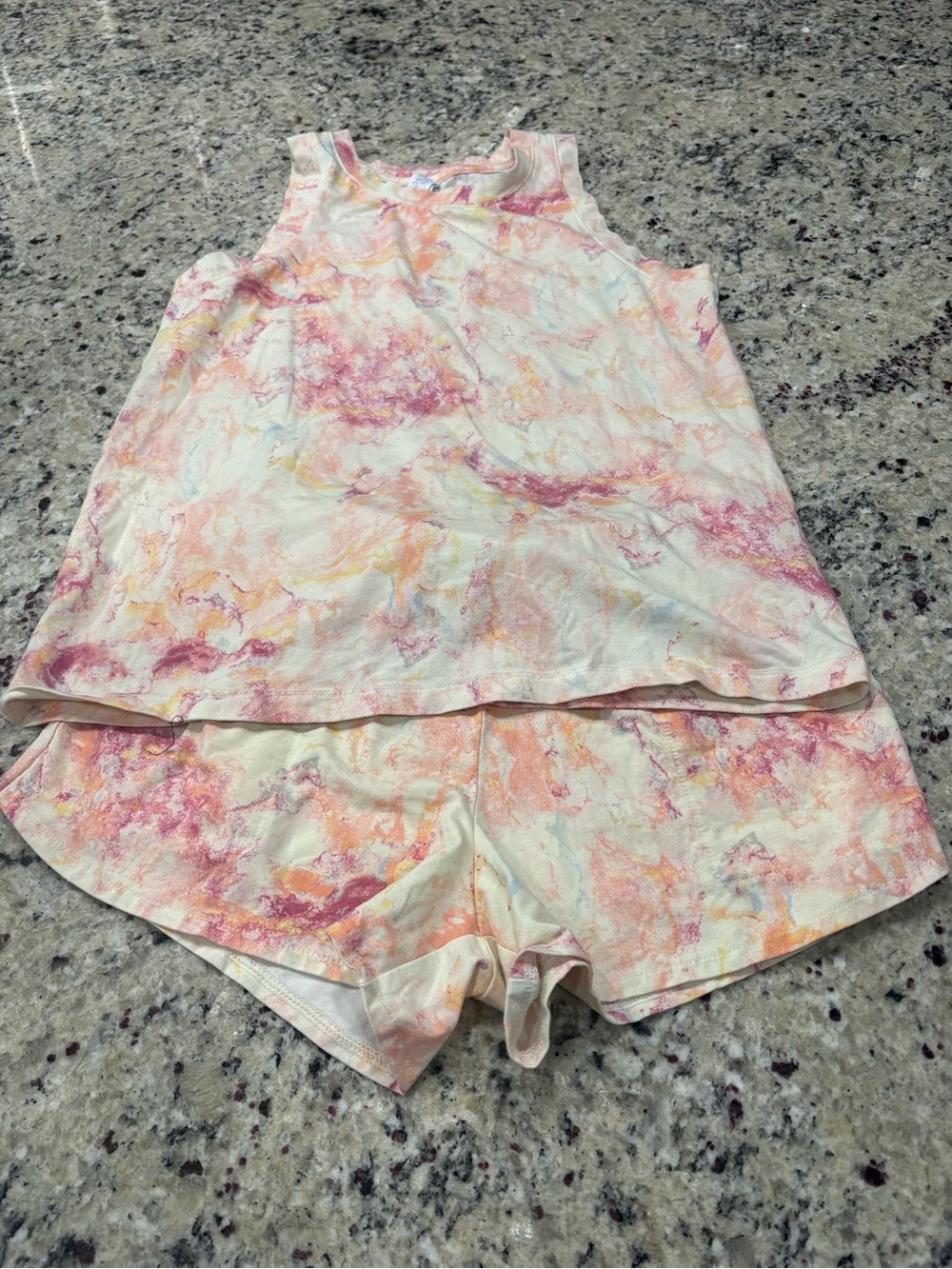Stars Above multicolor tie dye tank and shorts set in woman’s extra small GUC